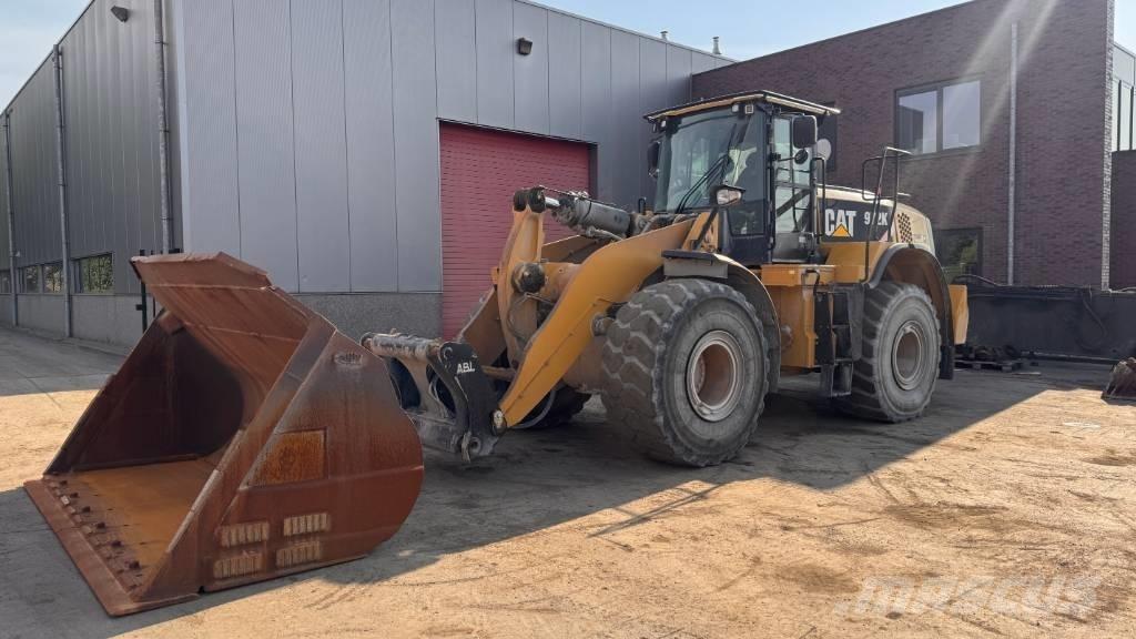 CAT 972 K Pale gommate