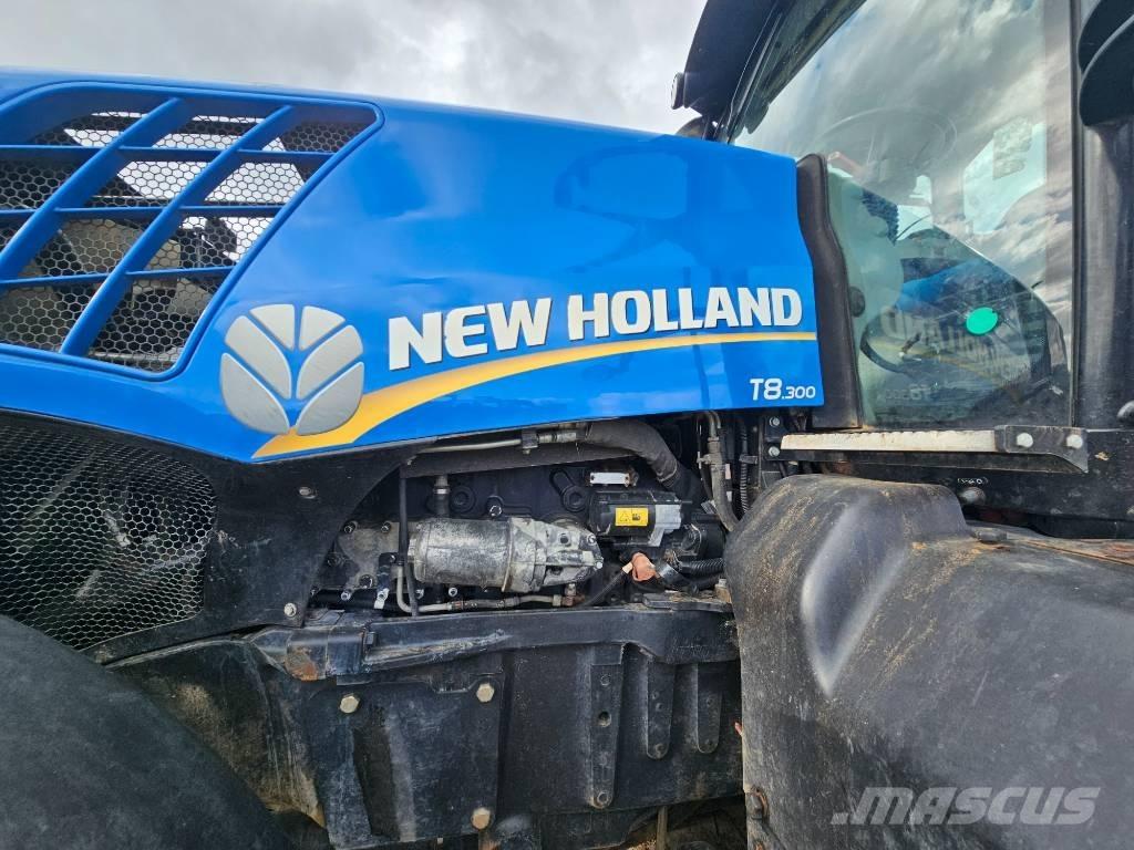New Holland T 8.300 Trattori