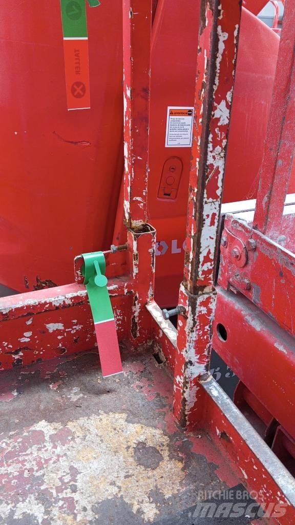 Haulotte Compact 10 Piattaforme a pantografo
