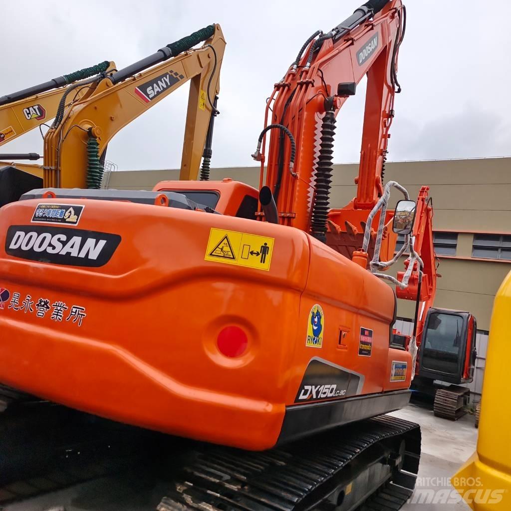 Doosan DX 150 LC Escavatori cingolati