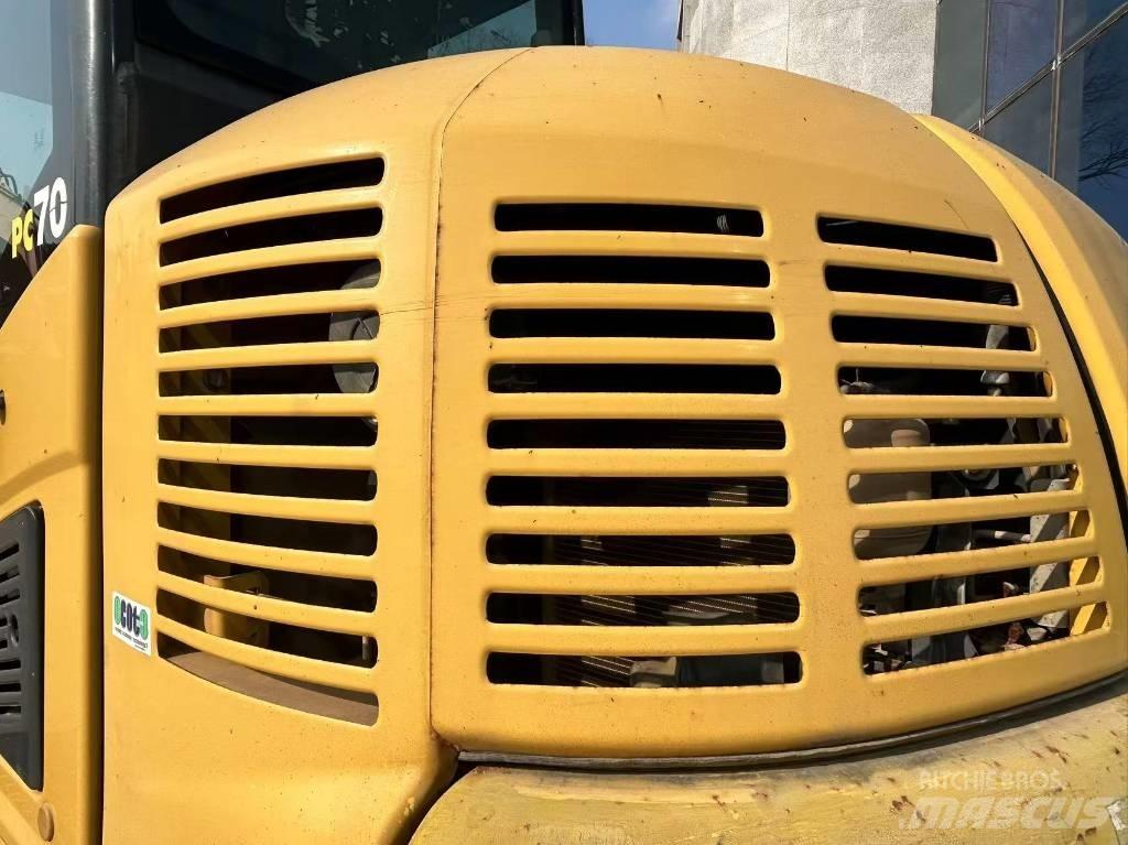 Komatsu PC70 Escavatori cingolati
