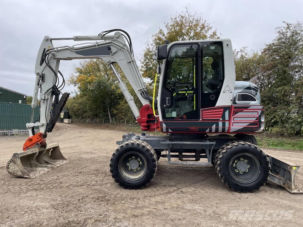 Takeuchi TB 295 W Escavatori gommati