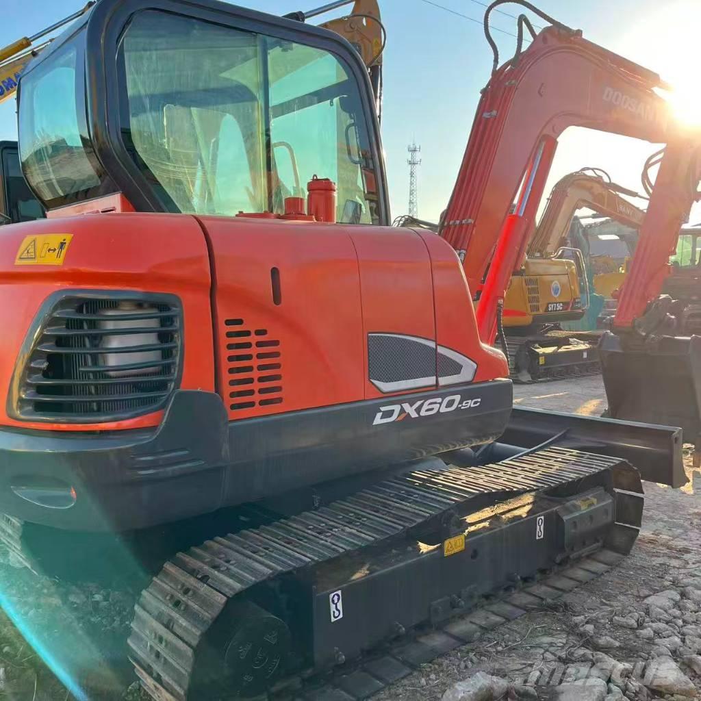 Doosan DX 60 Miniescavatori