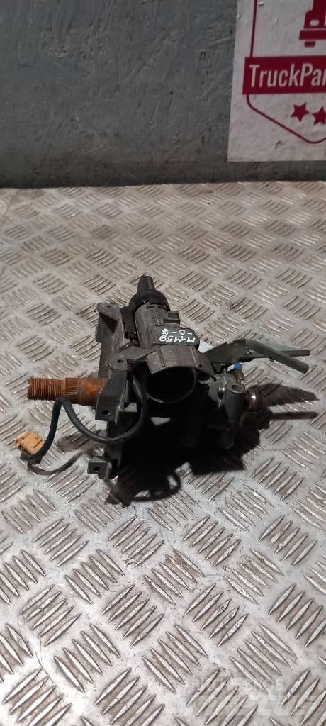 MAN TGX   7360051146 Cabine e interni