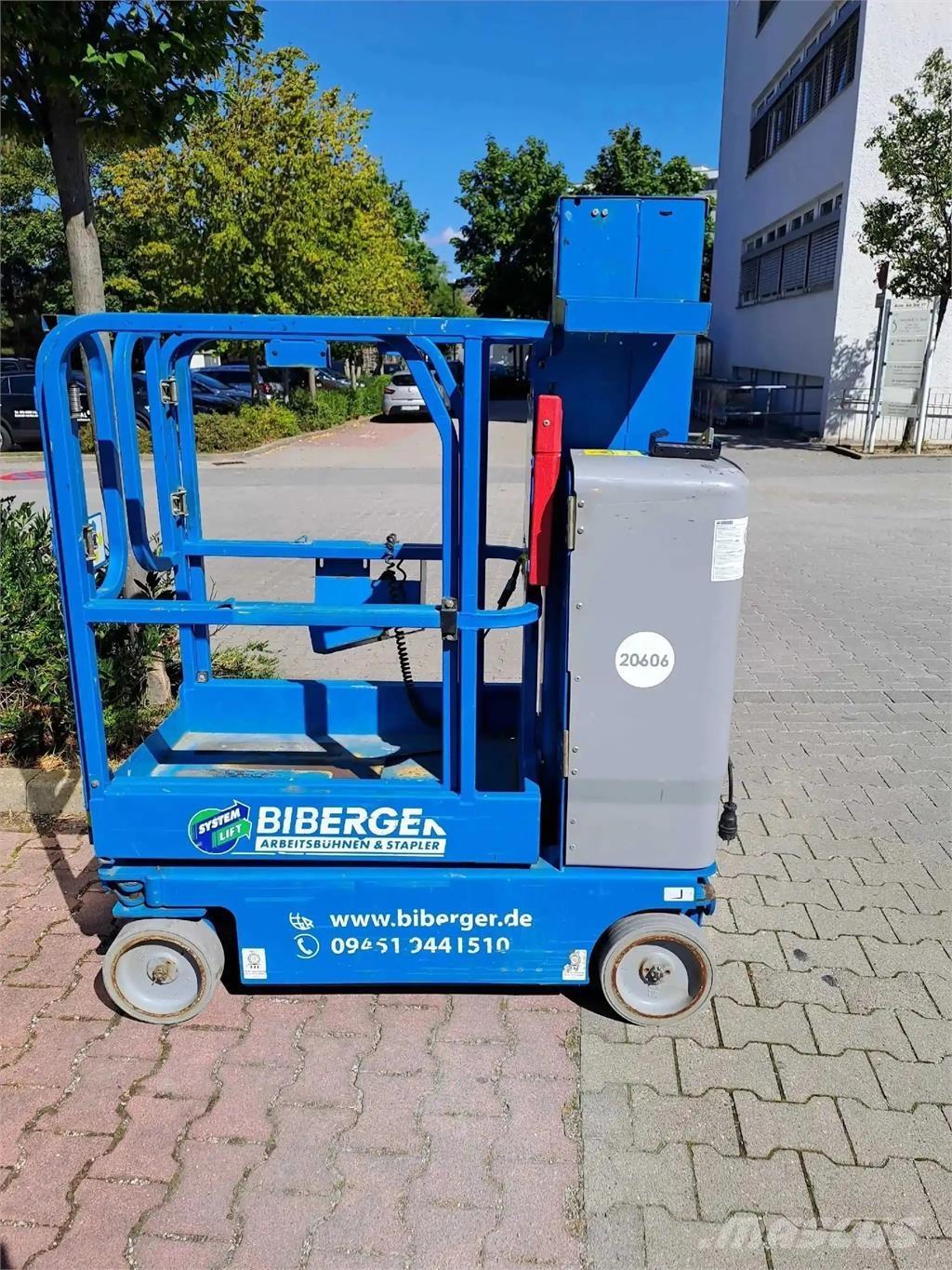 Genie GRC 12 Piattaforme cingolate, Piattaforme a ragno e Montacarichi