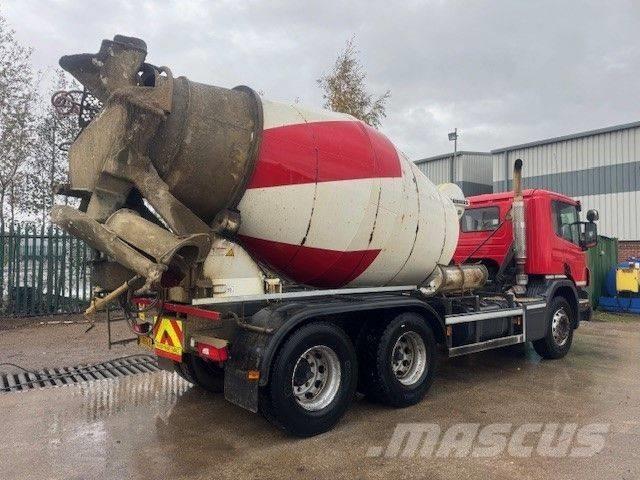 Scania P 320 Betoniere