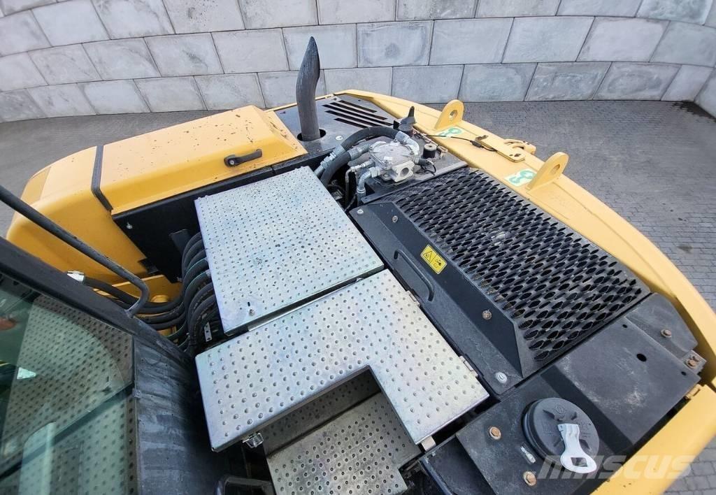 CAT M313 D Escavatori gommati