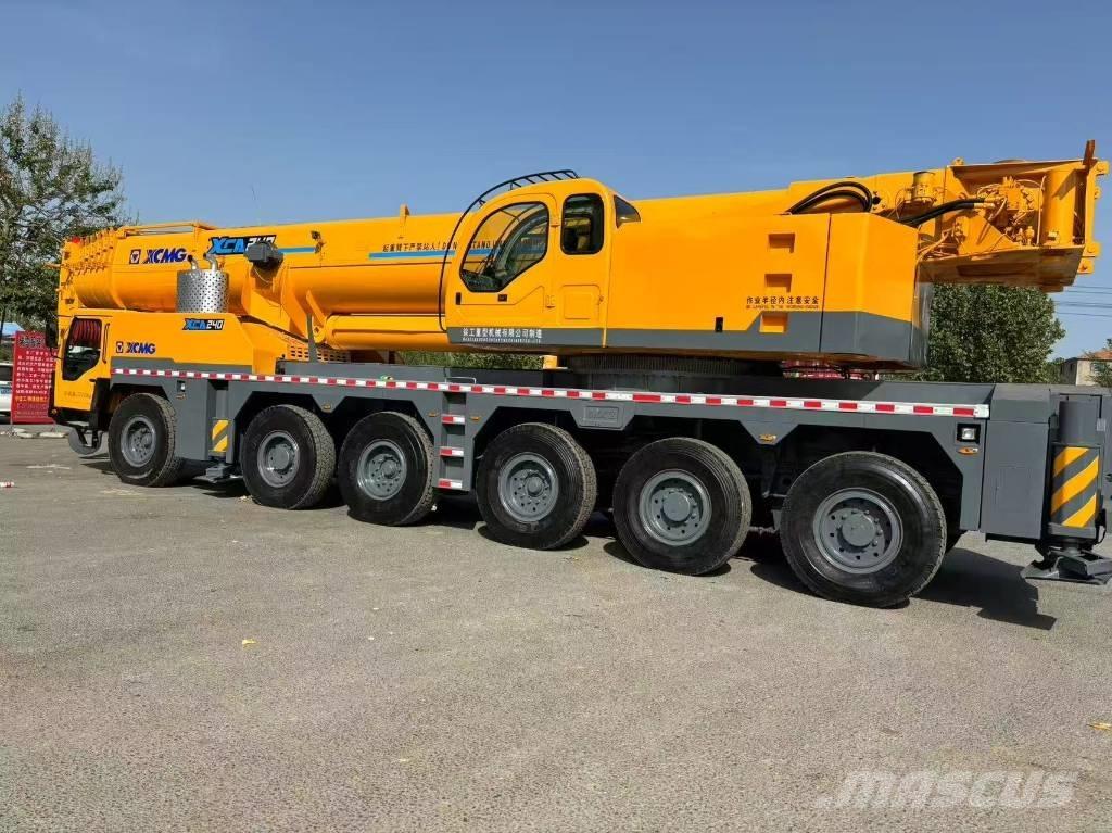 XCMG XCA240 Gru per terreni difficili