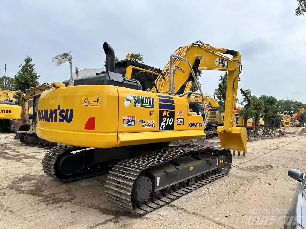 Komatsu PC 200-8 Escavatori cingolati