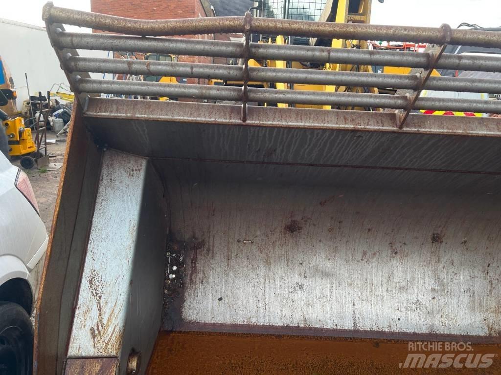 CAT 930 M Pale gommate