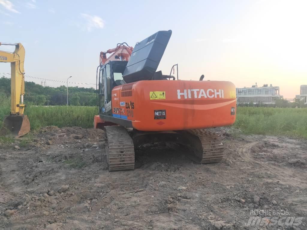 Hitachi ZX 210 Escavatori cingolati