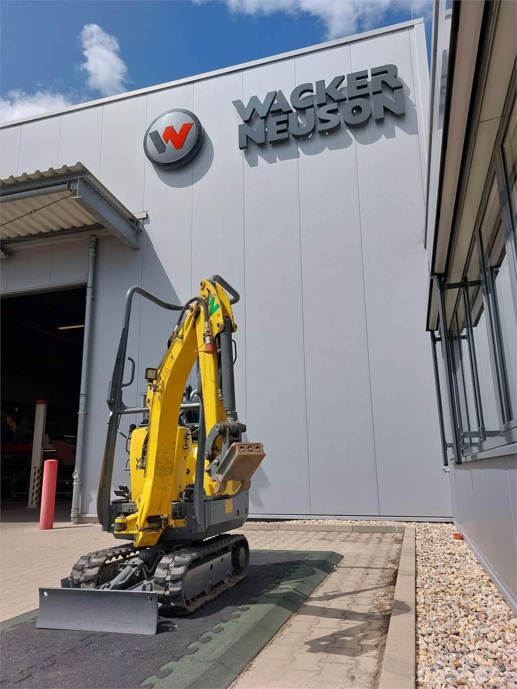 Wacker Neuson 803 Escavatori cingolati