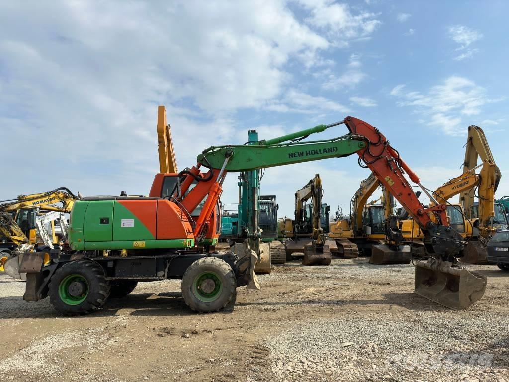 New Holland MH Plus Escavatori gommati