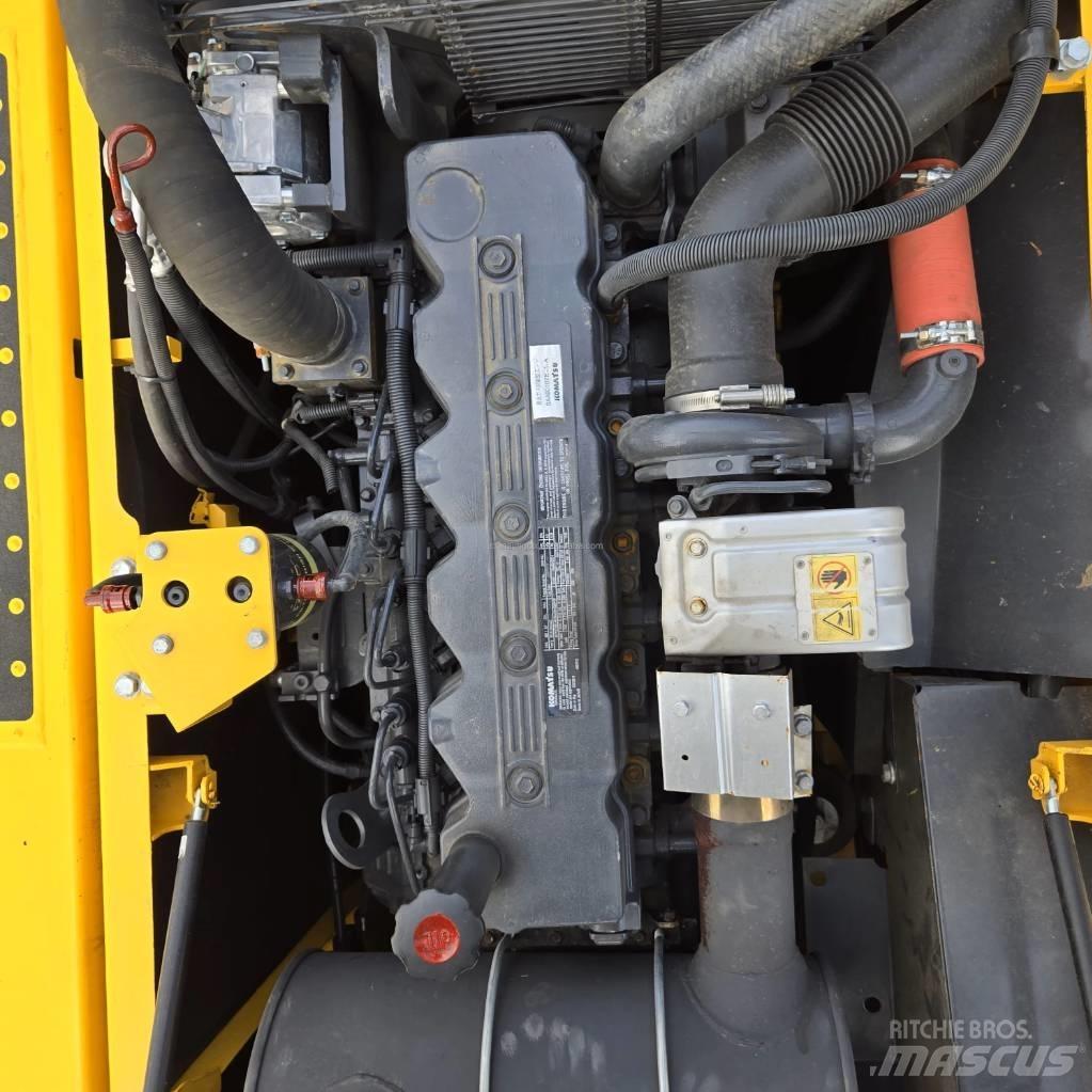 Komatsu PC 200-8 Escavatori cingolati