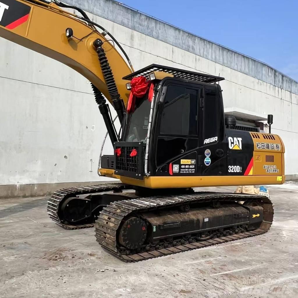 CAT 320D2 Escavatori medi 7t - 12t