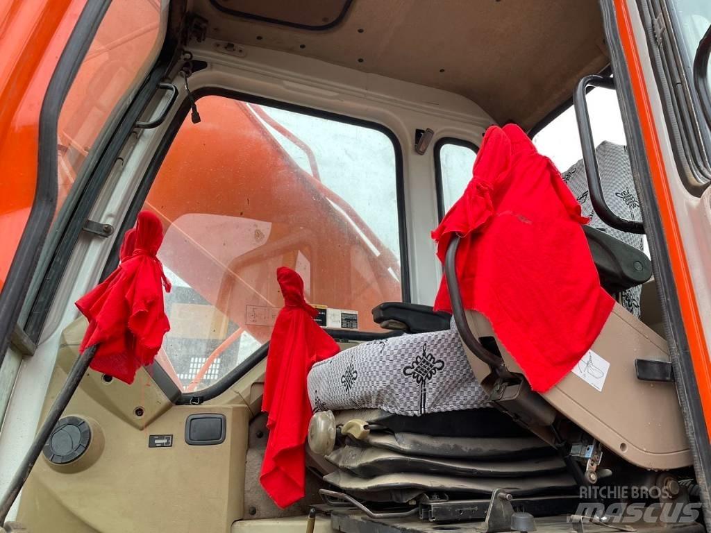 Doosan DH 220 Escavatori cingolati