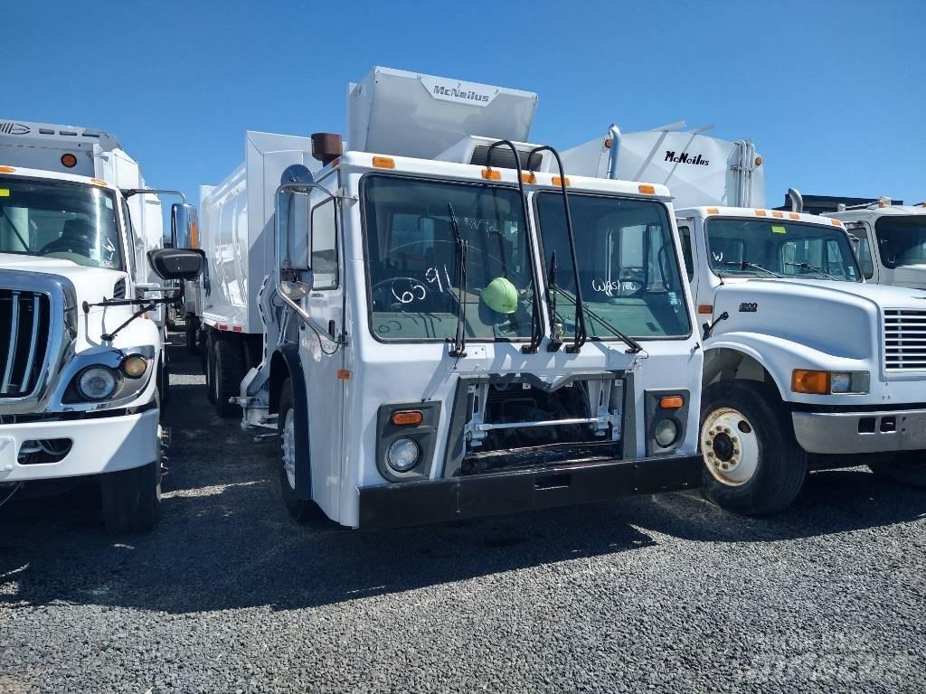 Mack LEU613 Camion dei rifiuti