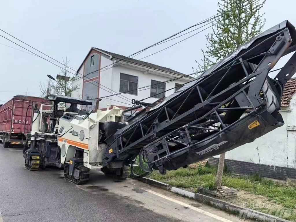 Wirtgen W1000F Fresa a freddo per asfalto