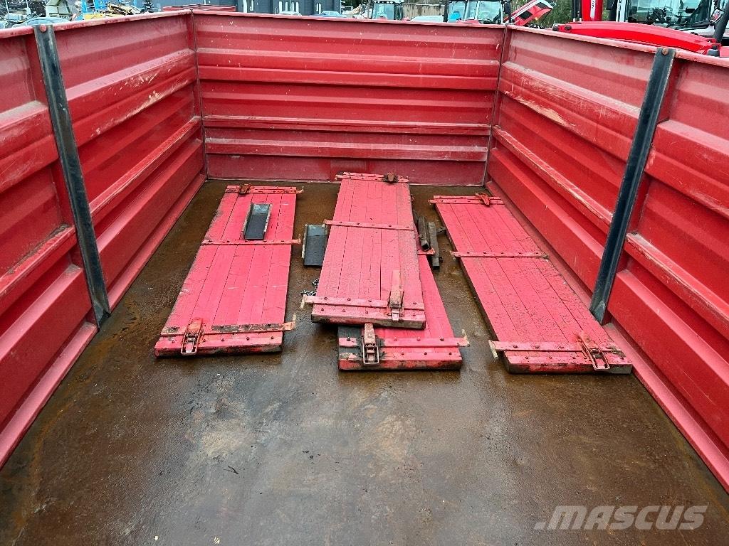 Tuhti W120 Rimorchi ribaltabili