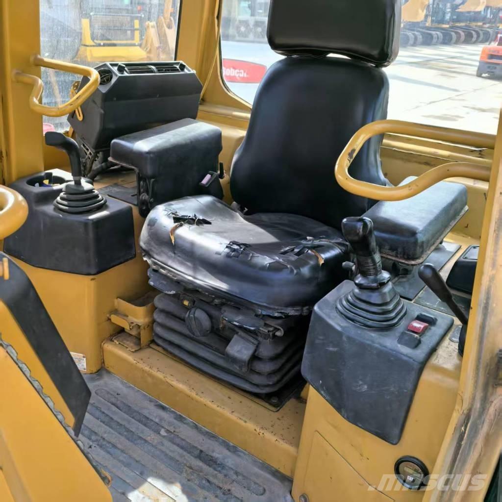 CAT D 5 G LGP Dozer cingolati