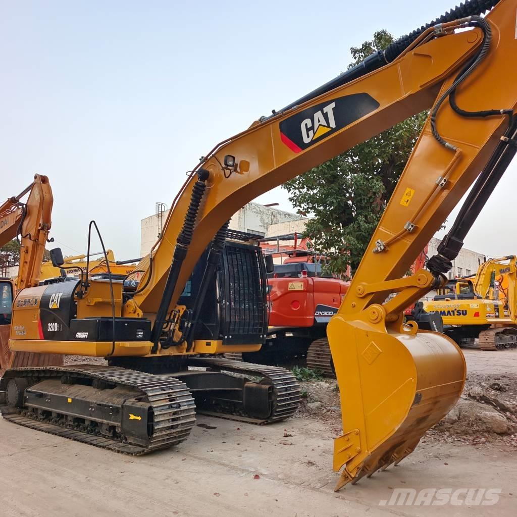 CAT 320 D Escavatori cingolati