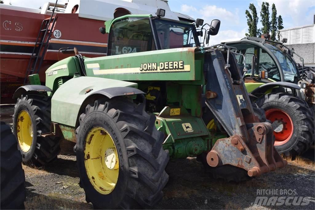 John Deere 3200 Piattaforme a braccio telescopico