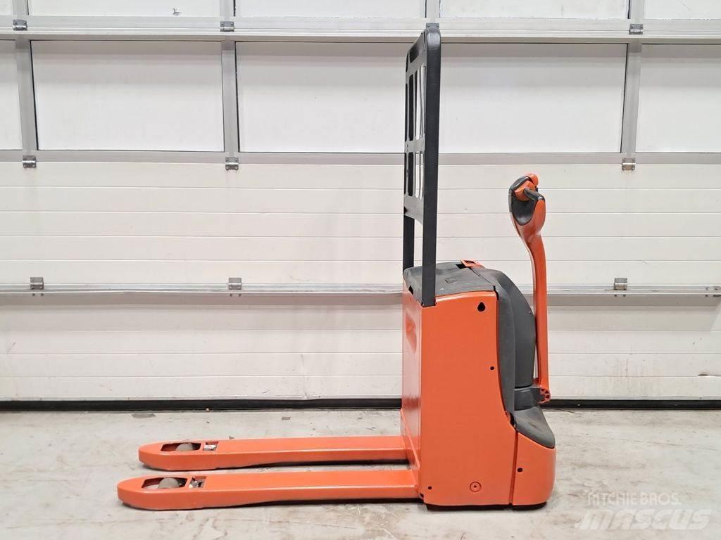 Linde T16 Transpallet manuale