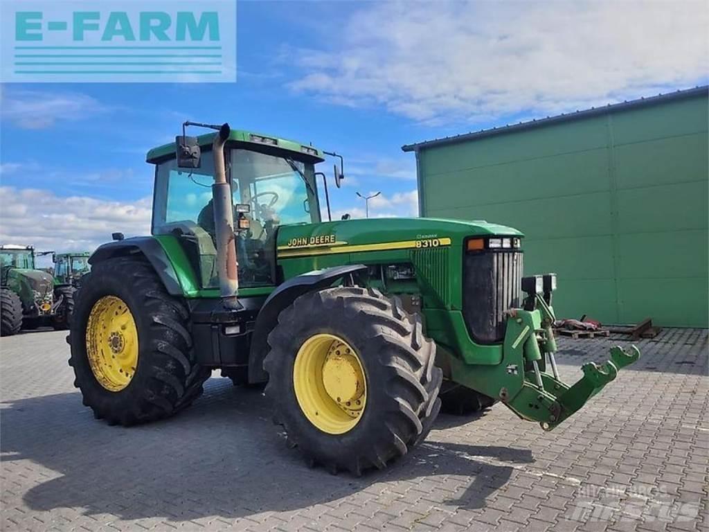 John Deere 8310 Trattori