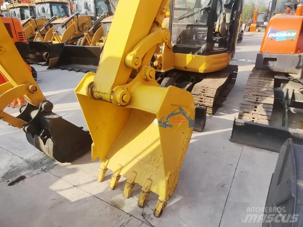 Komatsu PC60 Miniescavatori