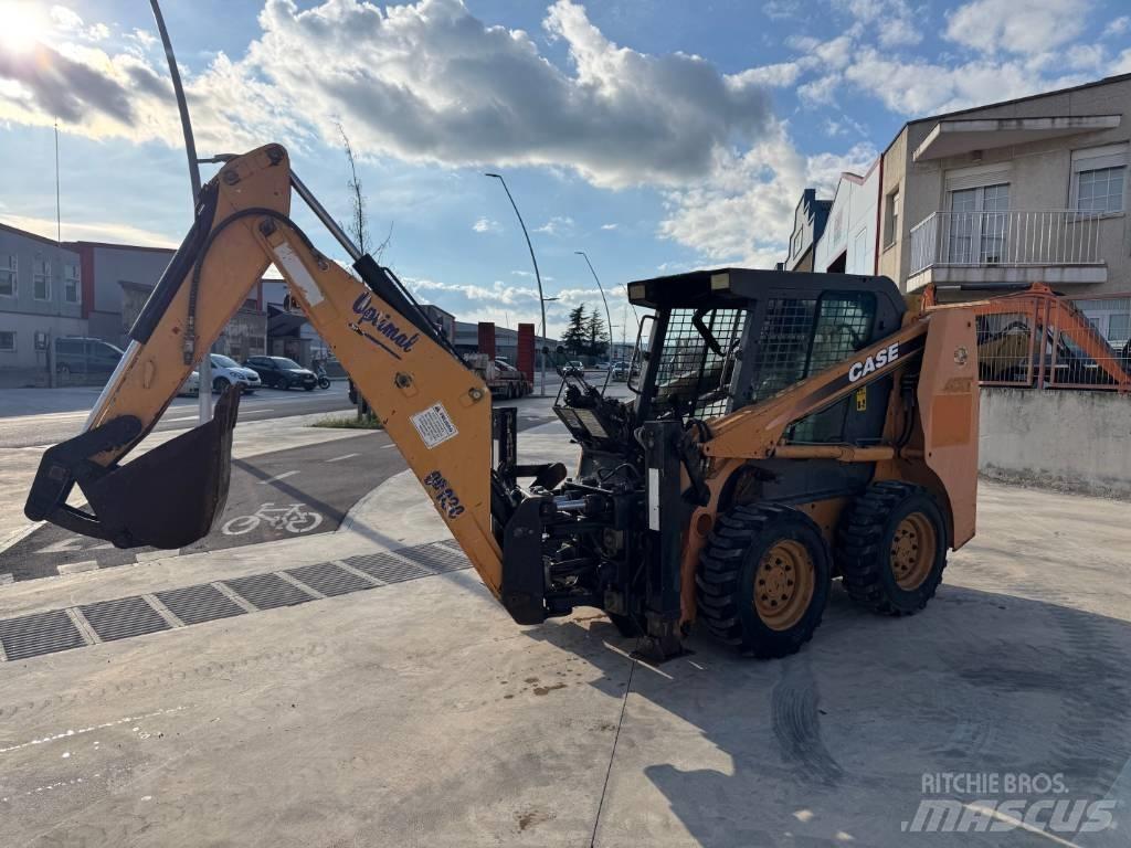 CASE 40 XT Mini Pale Gommate