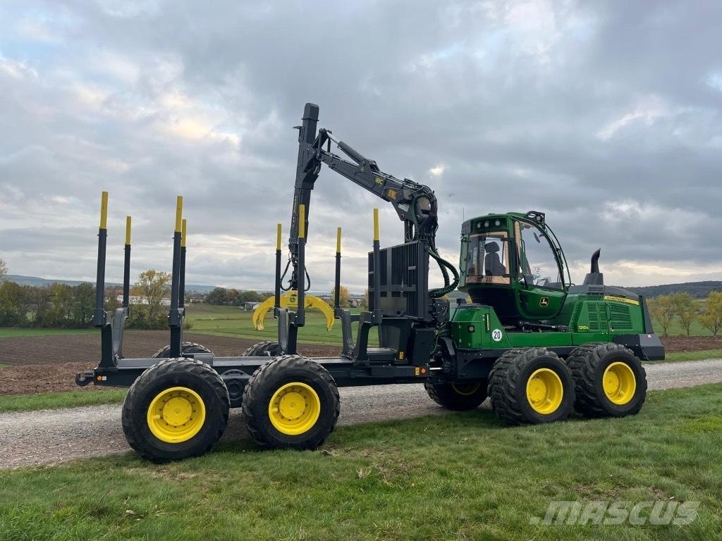 John Deere 1210G Forwarder