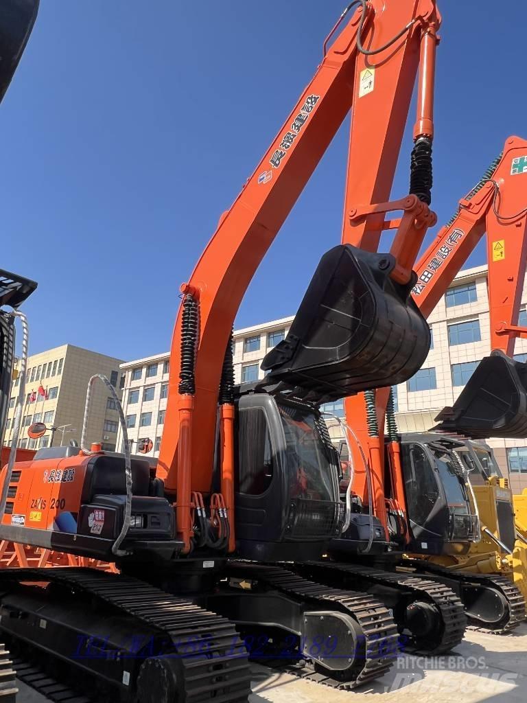 Hitachi ZX 200 Escavatori cingolati