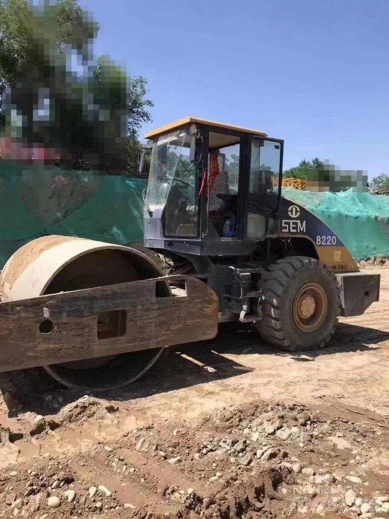 SEM 8220 compactor Rulli monotamburo
