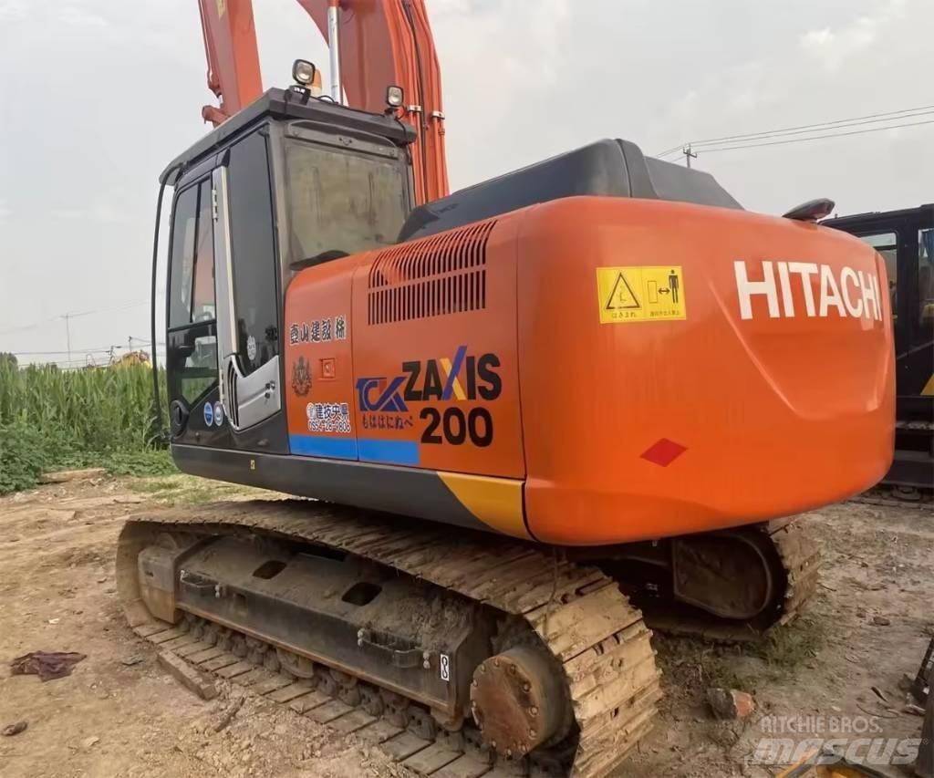 Hitachi ZX 200 Escavatori cingolati