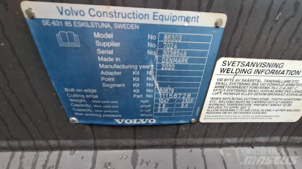 Volvo L90H Pale gommate