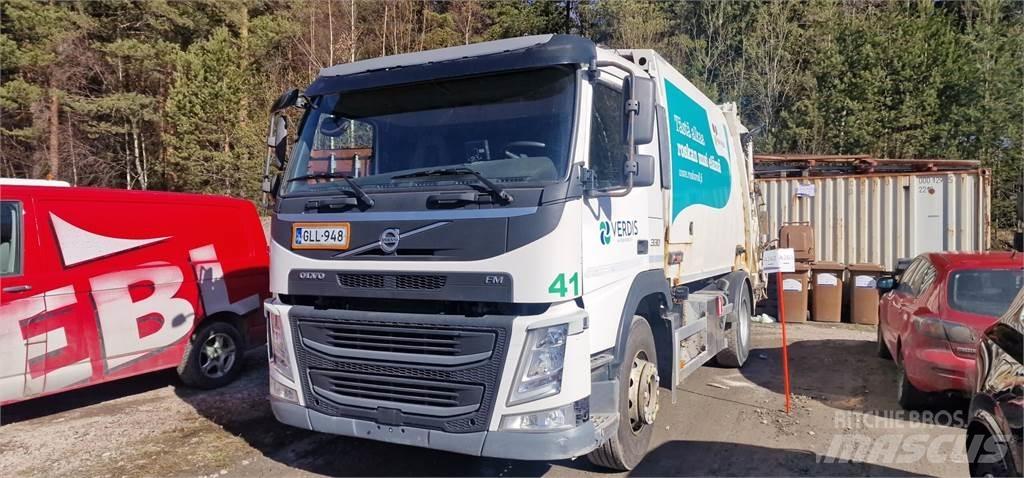 Volvo FM 330 Camion dei rifiuti