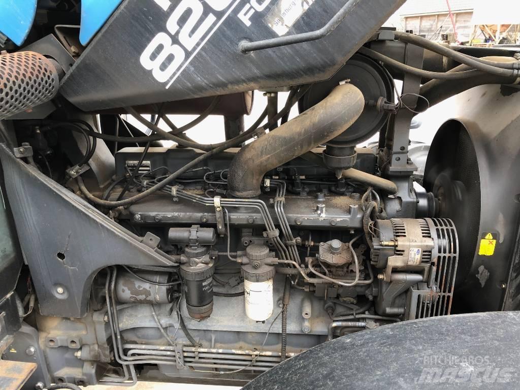 New Holland 8260 Trattori