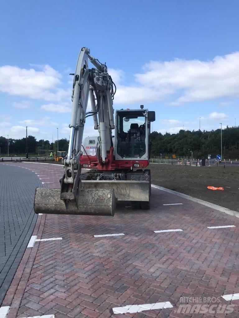 Takeuchi TB295W Escavatori gommati