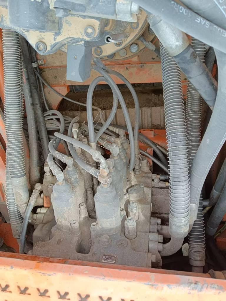Doosan DX420LC Escavatori medi 7t - 12t