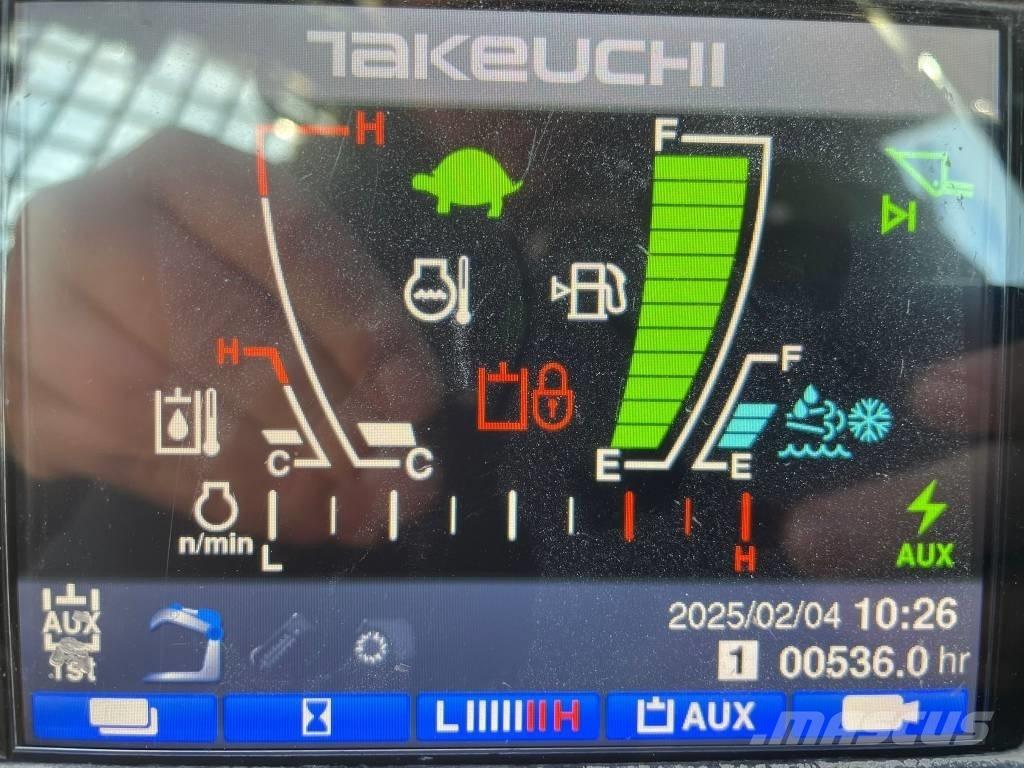 Takeuchi TL12 V2 Mini Pale Gommate