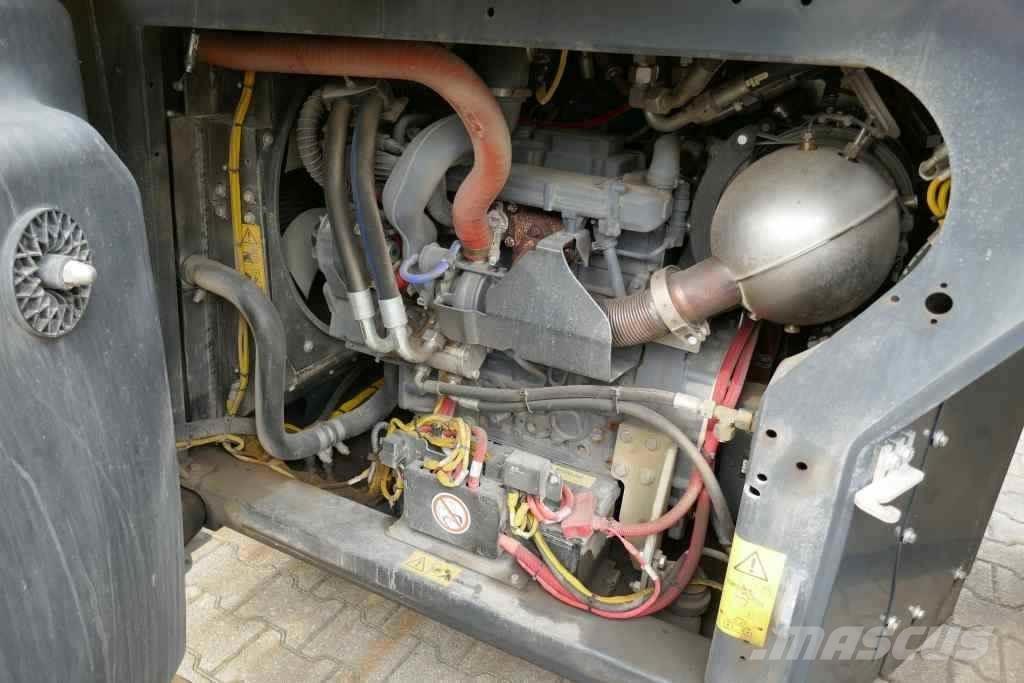 Bomag BW 174 AP-4v Rulli a doppio tamburo