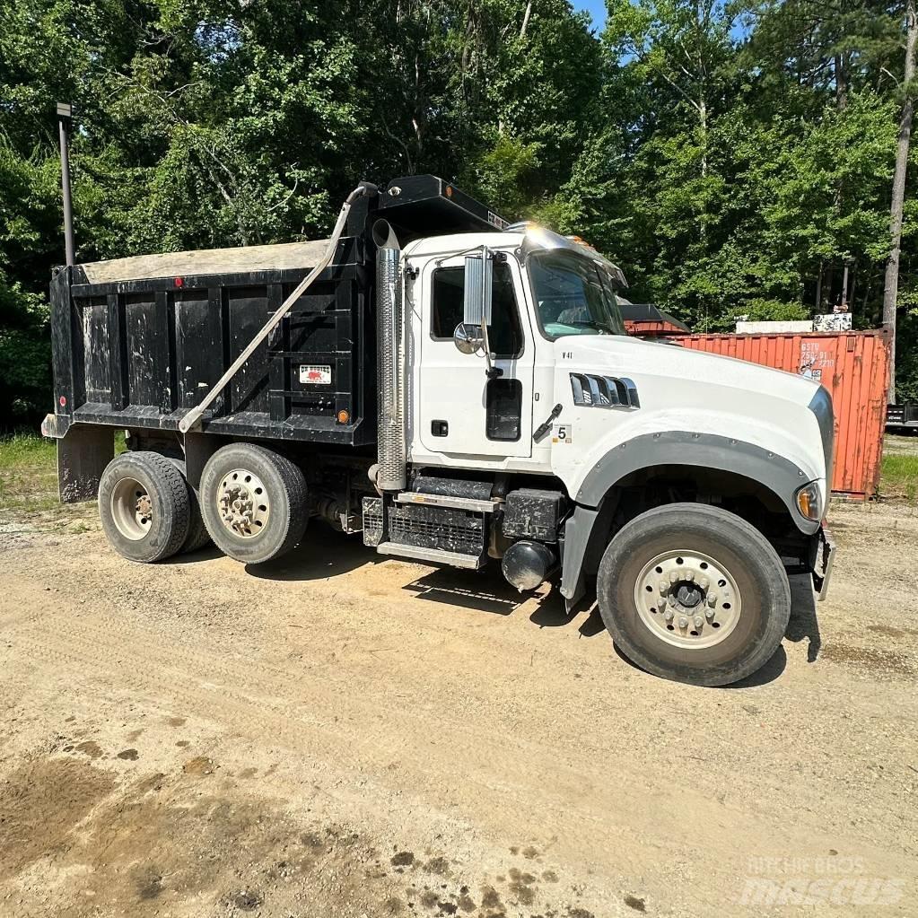 Mack GR 42 F9 Camion ribaltabili