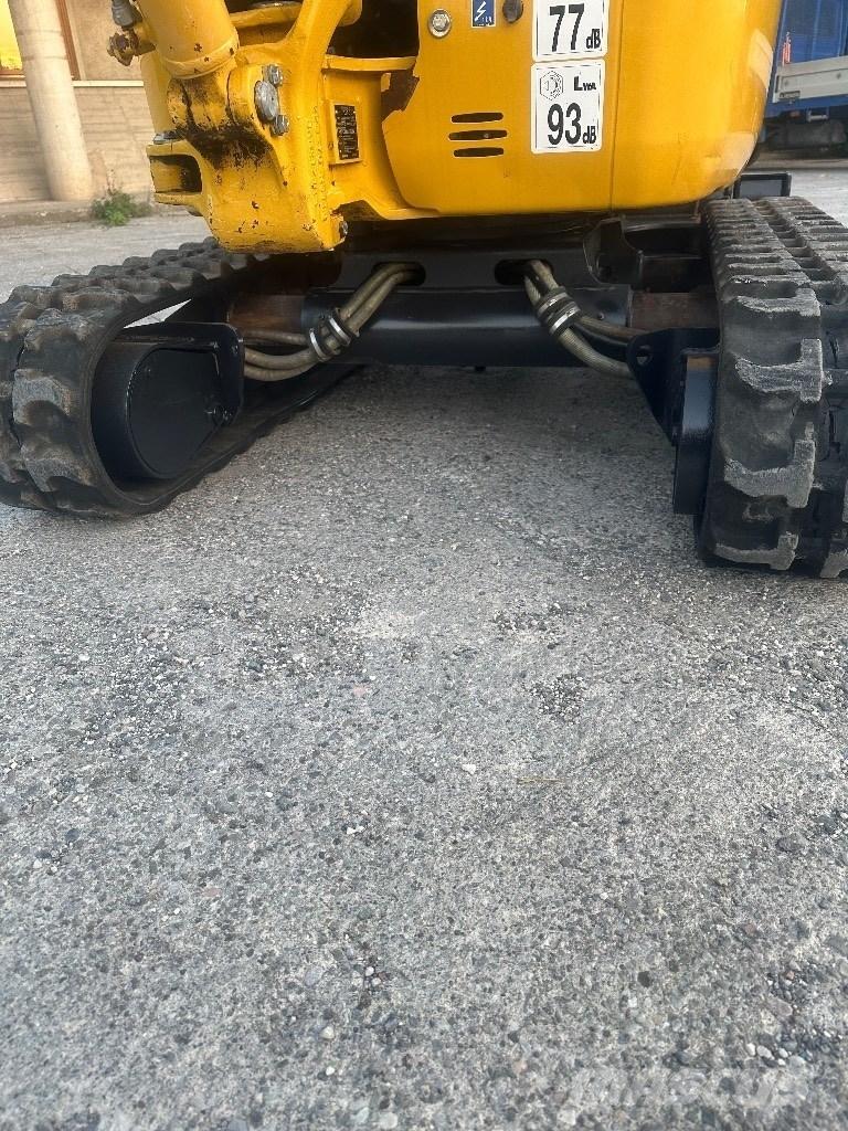 Komatsu PC16R-HS Escavatori cingolati