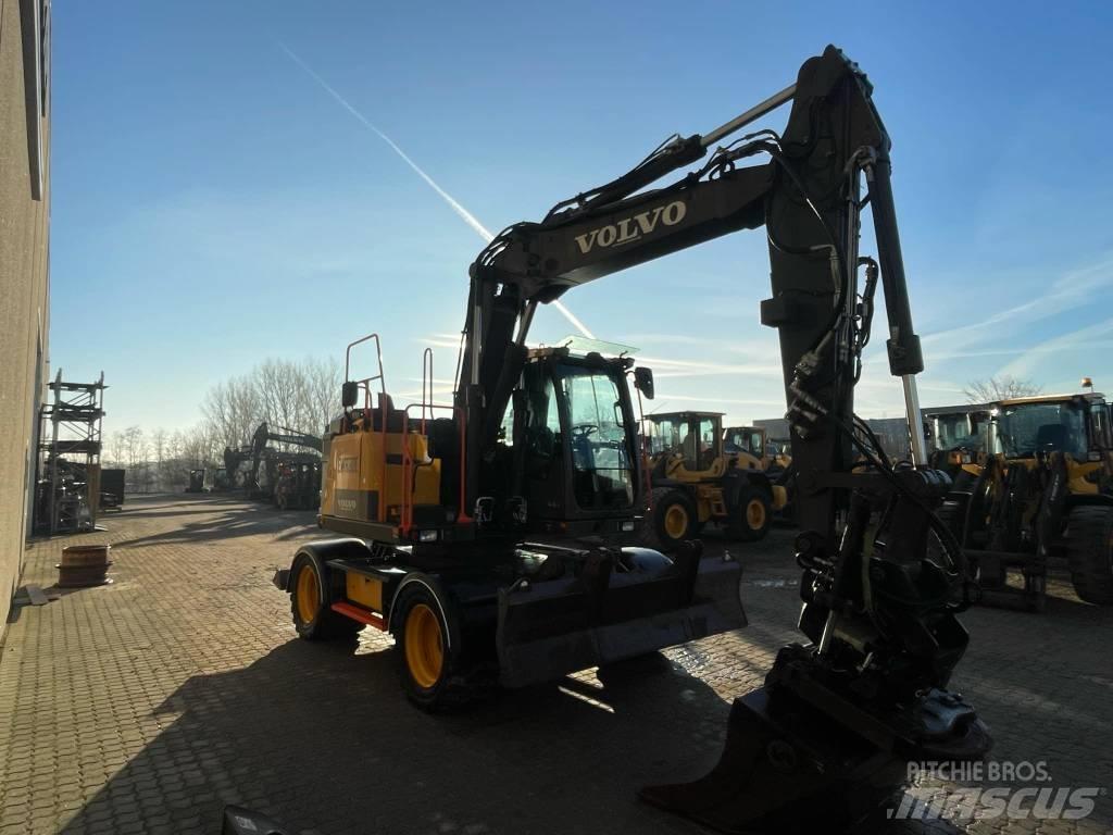 Volvo EWR130E Escavatori gommati