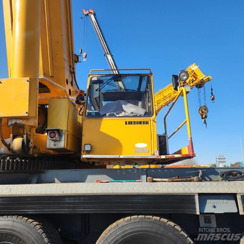 Liebherr LTM 1400 Gru per tutti i terreni
