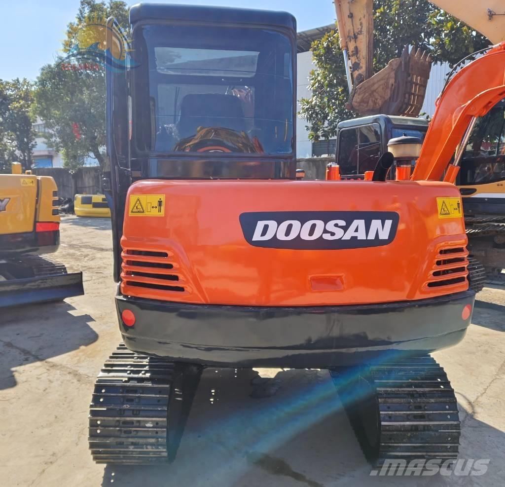 Doosan DH 55 Miniescavatori