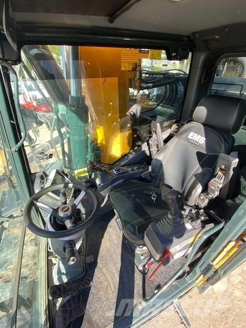 Hyundai HW 180 Escavatori gommati