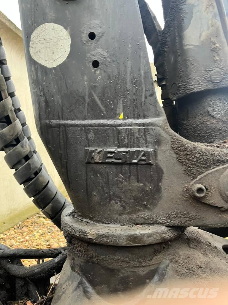 Kesla 2114ZT Escavatori forestali