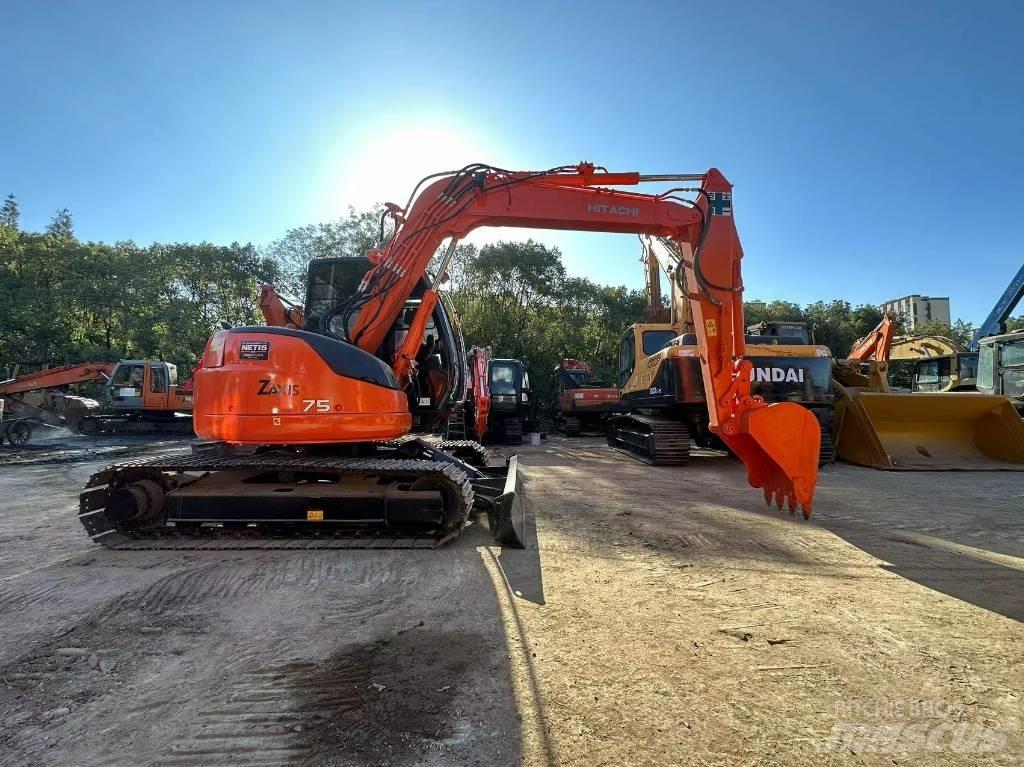 Hitachi ZX 75 Escavatori medi 7t - 12t