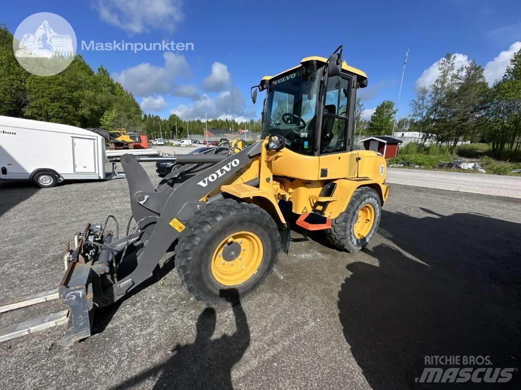 Volvo L 35 G Pale gommate
